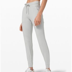 Lululemon joggers